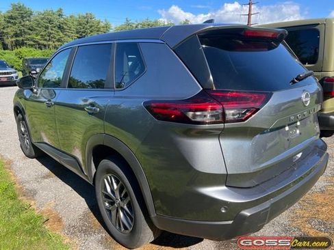 Used 2026 Nissan Rogue SV AWD/4WD image 4