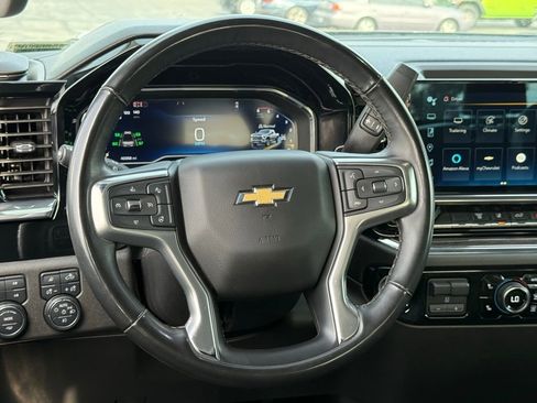 Used 2024 Chevrolet Silverado 2500 LTZ image 37