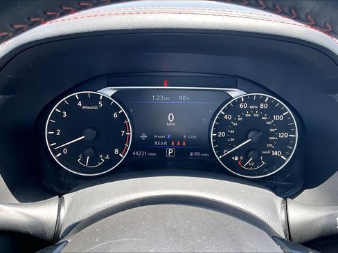 Used 2023 Nissan Altima 2.5 SR FWD image 25
