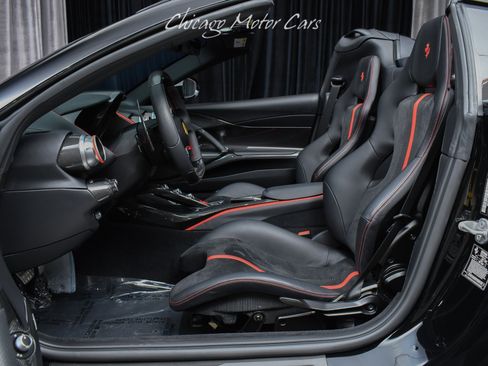 Used 2023 Ferrari 812 GTS RWD image 13