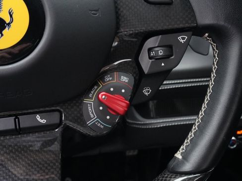 Used 2021 Ferrari F8 Tributo RWD image 43