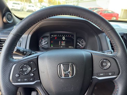 Used 2023 Honda Passport TrailSport image 20