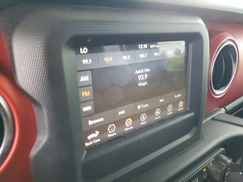 Used 2021 Jeep Gladiator Rubicon w/ Safety Group AWD/4WD image 26