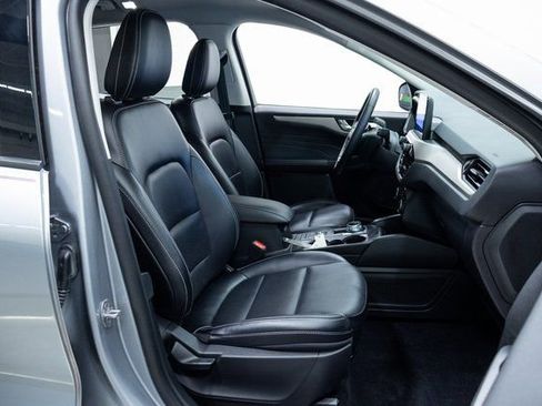 Used 2022 Ford Escape SEL image 22