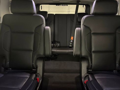 Used 2020 GMC Yukon SLT w/ Graphite Performance Edition AWD/4WD image 49
