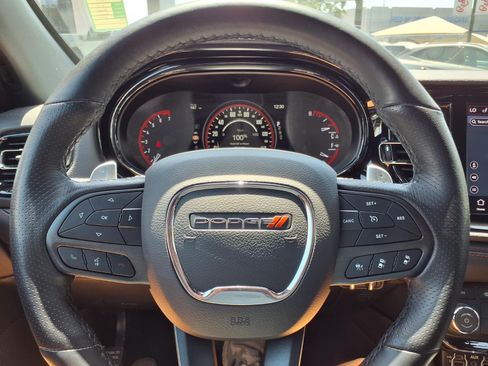 Used 2025 Dodge Durango GT AWD/4WD image 25
