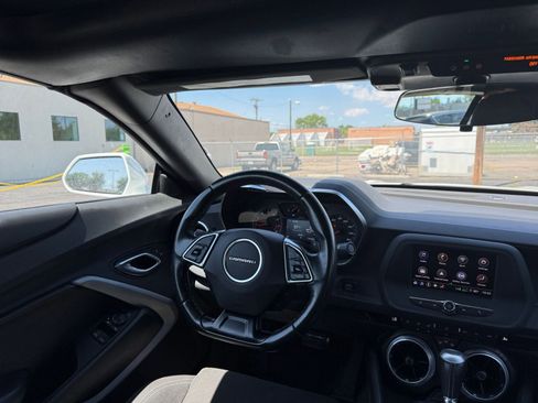 Used 2023 Chevrolet Camaro LT image 33