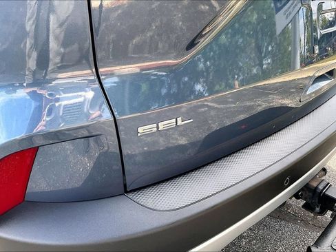Used 2020 Ford Escape SEL AWD/4WD image 9