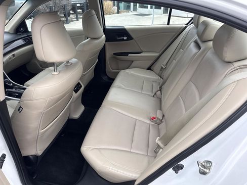 Used 2016 Honda Accord EX-L image 15