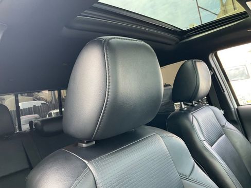 Used 2019 Toyota Tacoma TRD Sport image 60