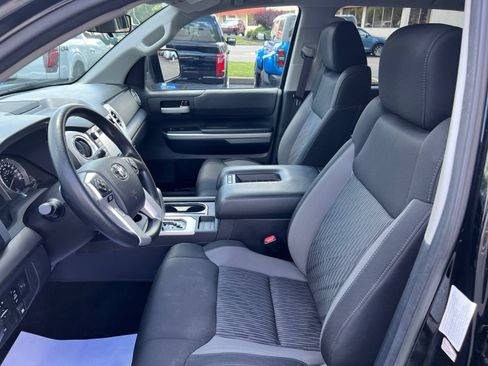 Used 2017 Toyota Tundra SR5 AWD/4WD image 26