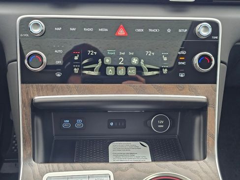 New 2026 Genesis GV80 3.5T Prestige image 16