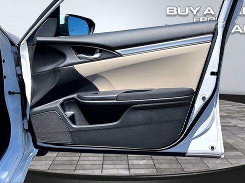 Used 2019 Honda Civic LX image 22