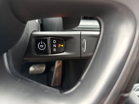 Certified 2024 Kia EV9 GT-Line AWD/4WD image 34