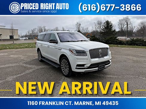 Used 2020 Lincoln Navigator L Reserve w/ Luxury Package image 1