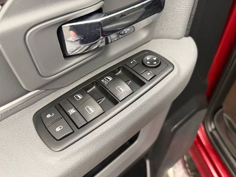 Used 2015 RAM 1500 Big Horn image 12