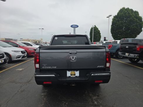 Used 2017 Honda Ridgeline RTL-T image 5
