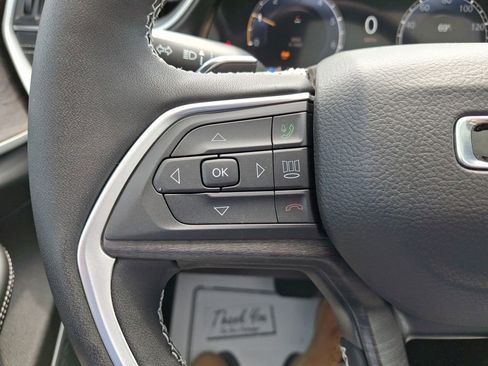 New 2025 Jeep Grand Cherokee Limited w/ Black Appearance Package image 22