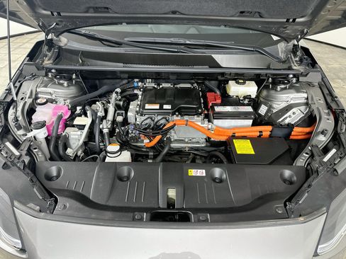 Used 2023 Subaru Solterra AWD image 32
