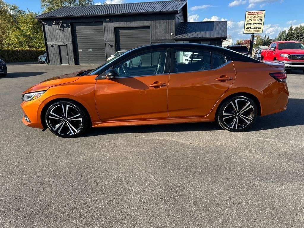 Used 2021 Nissan Sentra SR w/ SR Premium Package FWD image 2
