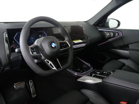 Certified 2025 BMW X3 xDrive30i w/ Premium Package AWD/4WD image 12