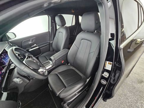 Certified 2025 Mercedes-Benz GLA 250 image 21