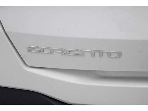 New 2025 Kia Sorento SX Prestige image 39