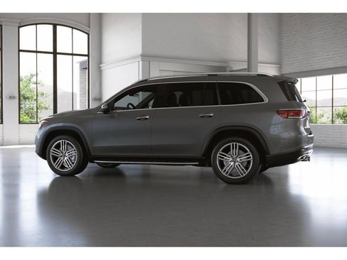 Used 2023 Mercedes-Benz GLS 450 4MATIC image 33