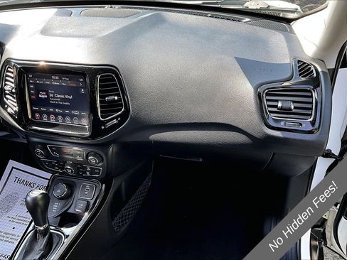 Used 2021 Jeep Compass Limited AWD/4WD image 15