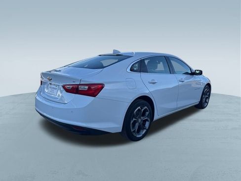 Used 2024 Chevrolet Malibu LT image 8