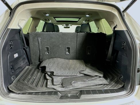Used 2022 Subaru Ascent Limited w/ Technology Package image 31