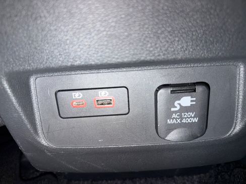Used 2024 Nissan Frontier SV w/ SV Convenience Package RWD image 34
