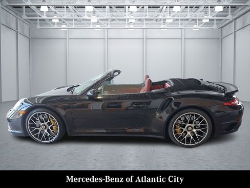 Used 2014 Porsche 911 Turbo image 4