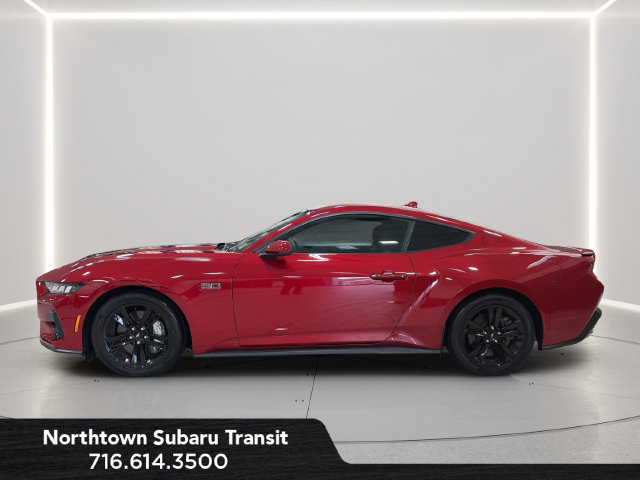 Used 2024 Ford Mustang GT RWD image 2