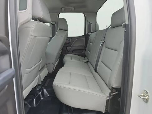 Used 2019 Chevrolet Silverado 2500 W/T w/ WT Convenience Package AWD/4WD image 12