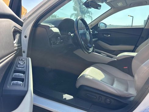 Used 2024 Honda Accord EX-L image 7