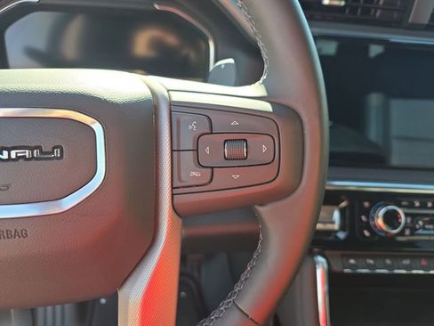 Used 2024 GMC Sierra 1500 Denali w/ Denali Reserve Package AWD/4WD image 18