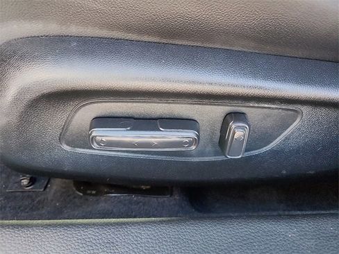 Used 2024 Honda Civic Touring image 14