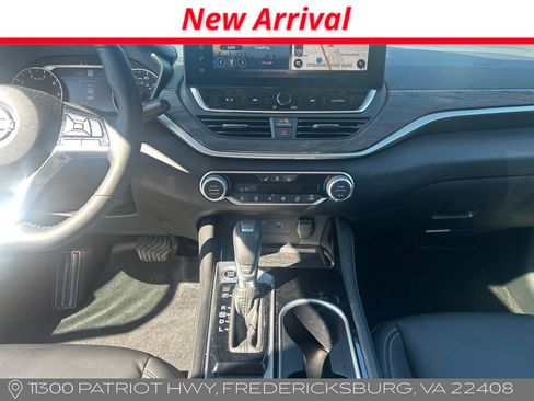 Used 2023 Nissan Altima 2.5 SL AWD/4WD image 9