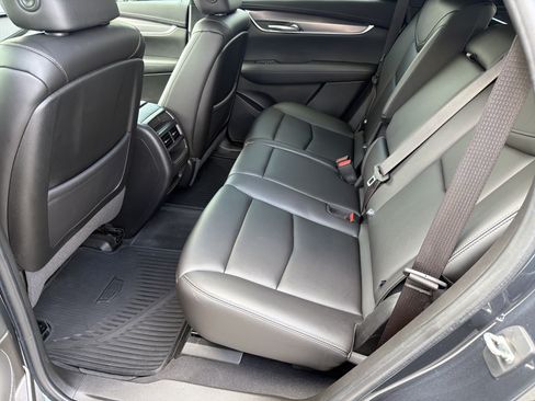 Used 2021 Cadillac XT5 Luxury FWD image 21