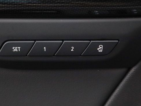 Used 2021 Buick Envision Essence w/ Technology Package I image 16