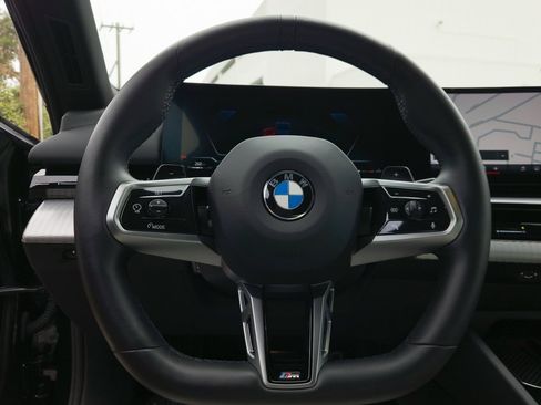 Used 2025 BMW 530i w/ M Sport Package image 13