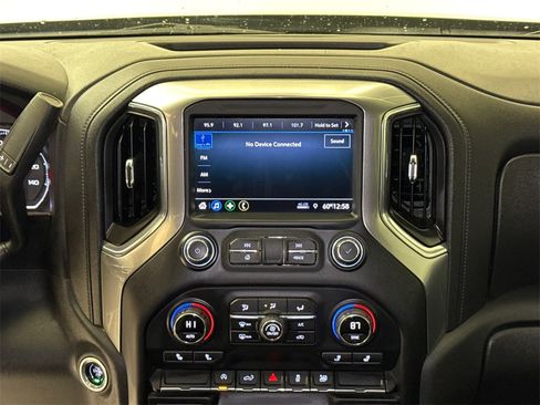 Used 2020 Chevrolet Silverado 1500 LT w/ Texas Edition image 18