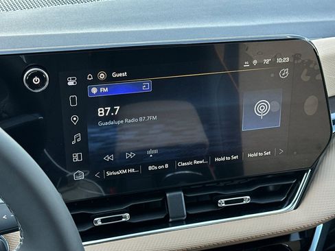 New 2026 Chevrolet Equinox ACTIV w/ Safety and Technology Package FWD image 18