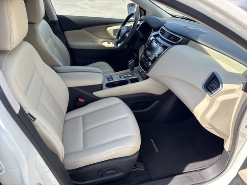Used 2024 Nissan Murano SV image 29