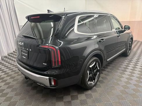 Certified 2024 Kia Telluride EX w/ EX Captain's Chair Package AWD/4WD image 6