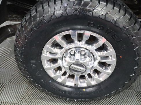 Used 2021 Ford F350 XLT w/ XLT Premium Package AWD/4WD image 79