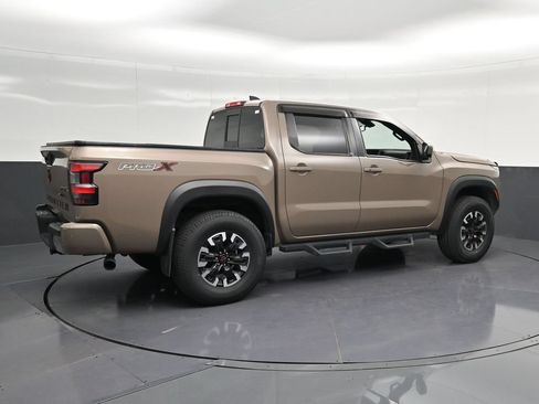 Used 2022 Nissan Frontier Pro-X RWD image 3