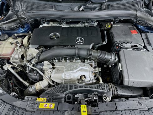 Certified 2023 Mercedes-Benz GLA 250 4MATIC w/ Premium Package image 39