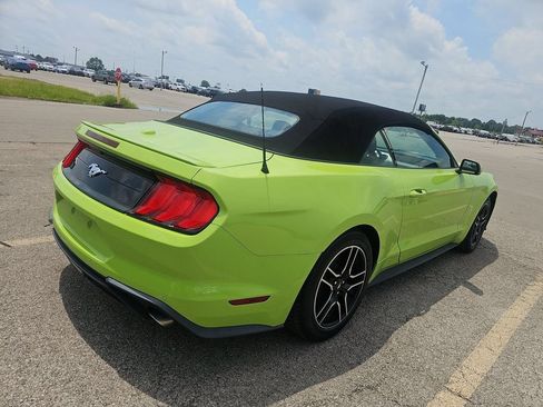 Used 2020 Ford Mustang Premium RWD image 5